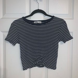 Hollister cropped T-shirt